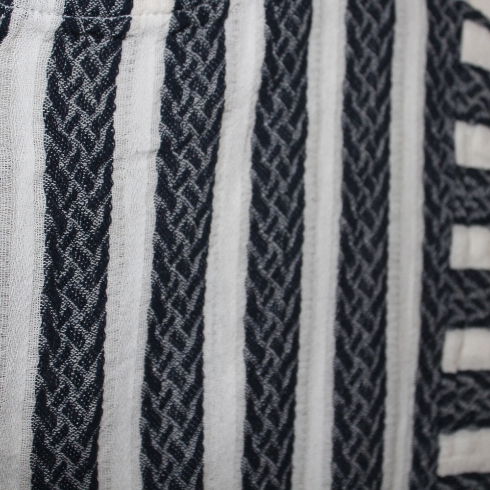 Universal Thread Romper - Picture 6 of 6